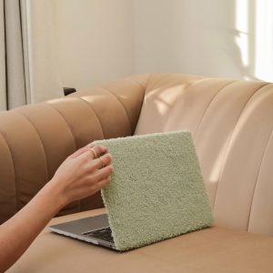 Cosy Teddy Macbook Case – Sage Laptop