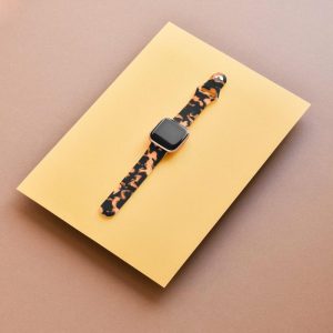 Fitbit Strap – Chic Tortoiseshell Fitbit + Other Straps