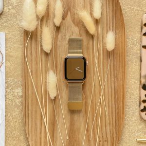 Magnetic Chain Apple Watch Strap – Gold Apple Watch Straps