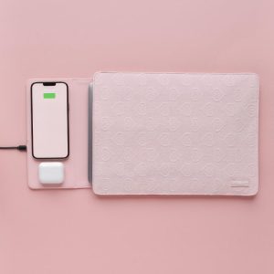 Wireless Charging Laptop Sleeve – Pink Hearts Laptop